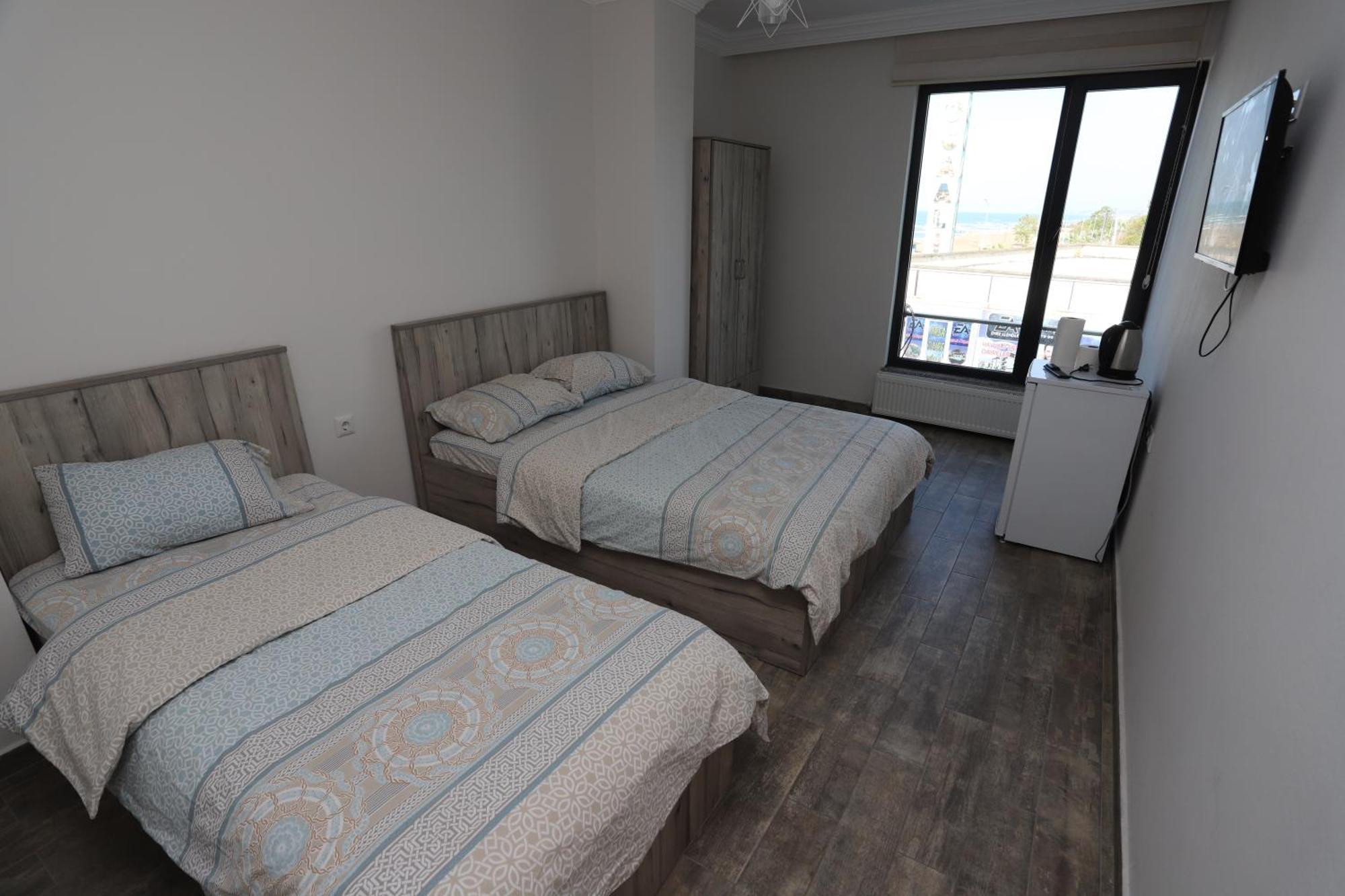 Rueya Pansiyon Apart Otel Yukarı Yukarı Kocaali Exterior photo