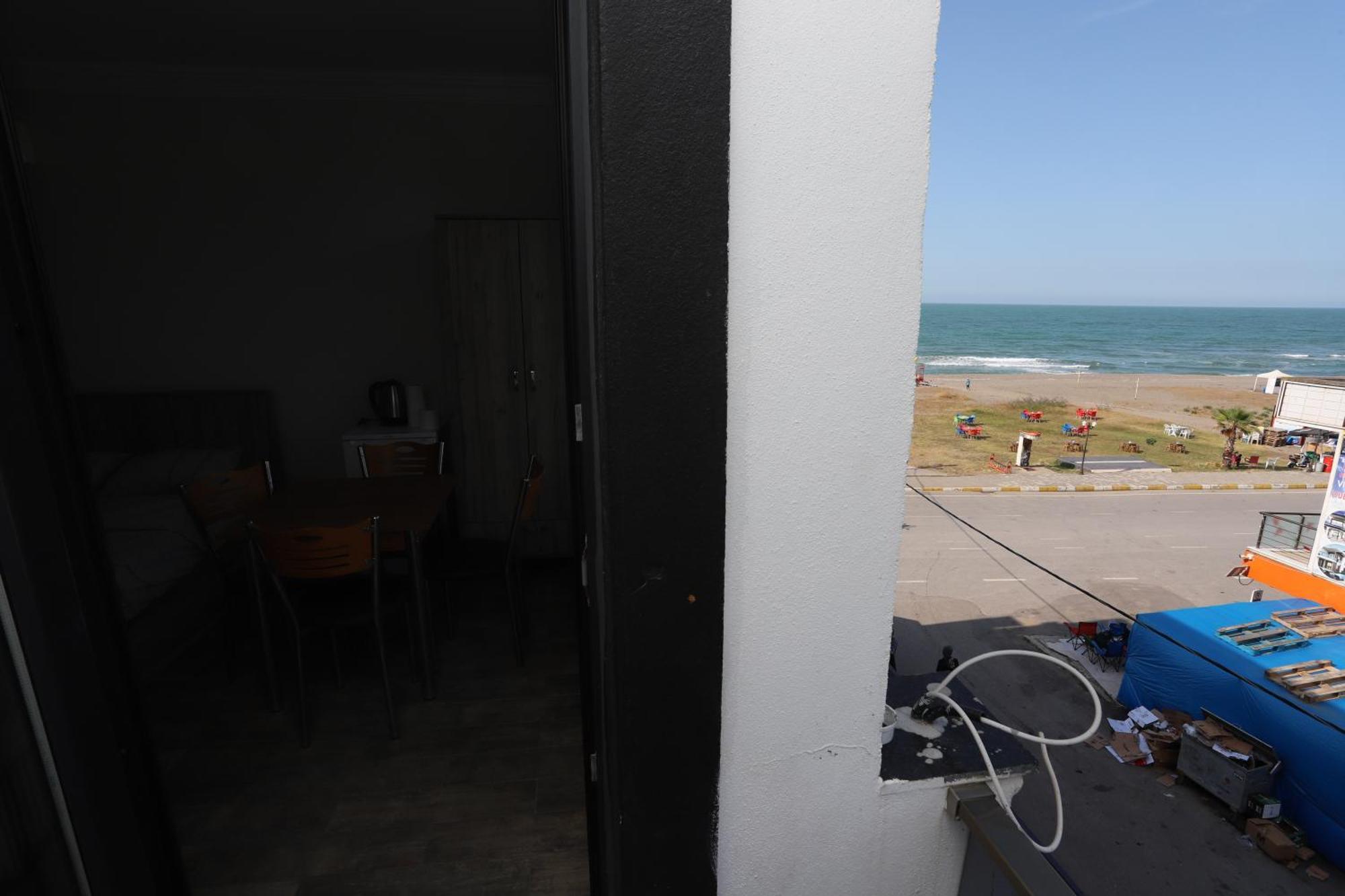 Rueya Pansiyon Apart Otel Yukarı Yukarı Kocaali Exterior photo