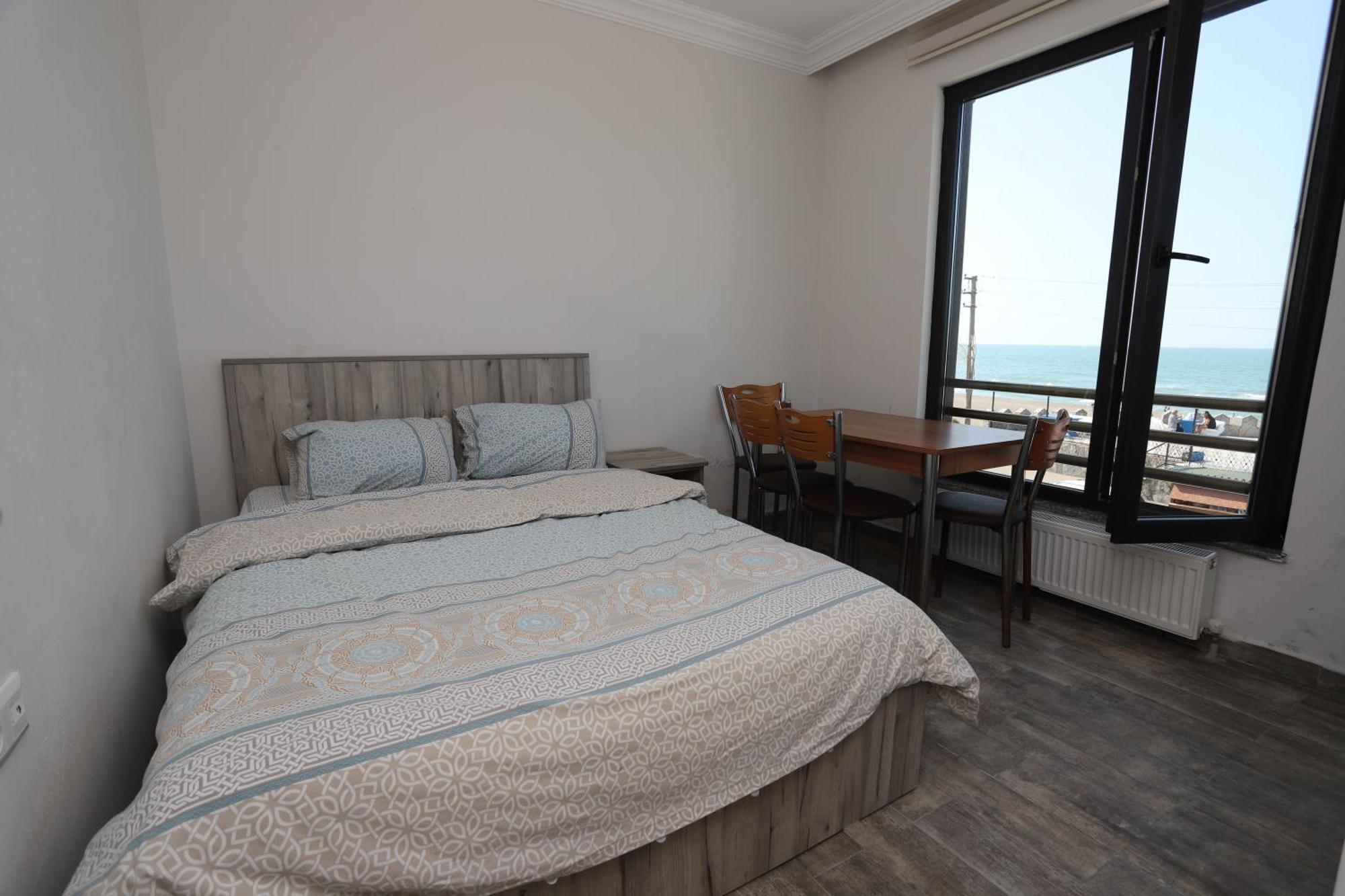 Rueya Pansiyon Apart Otel Yukarı Yukarı Kocaali Exterior photo