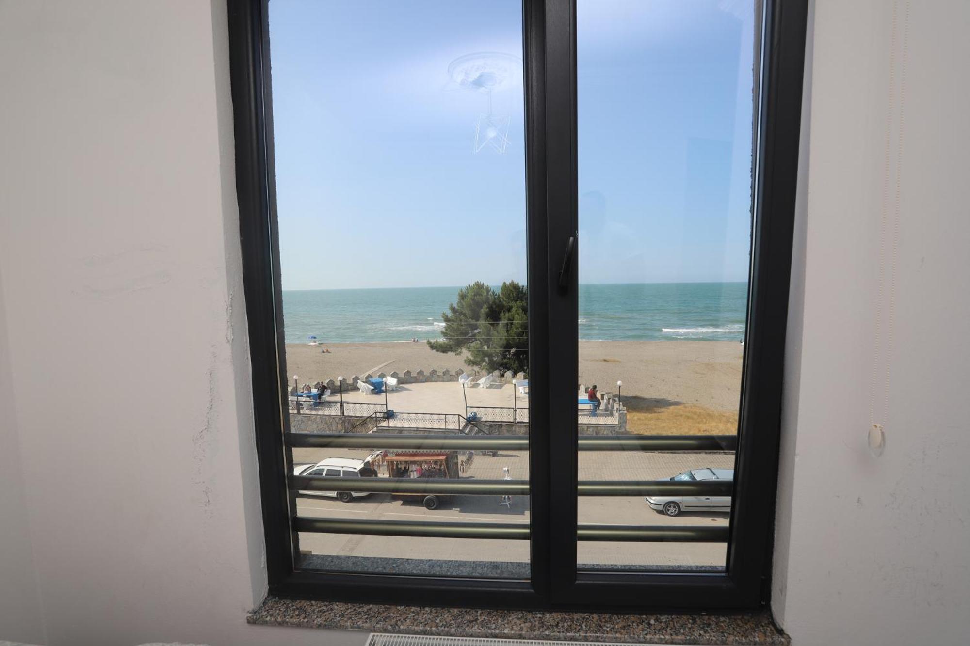 Rueya Pansiyon Apart Otel Yukarı Yukarı Kocaali Exterior photo